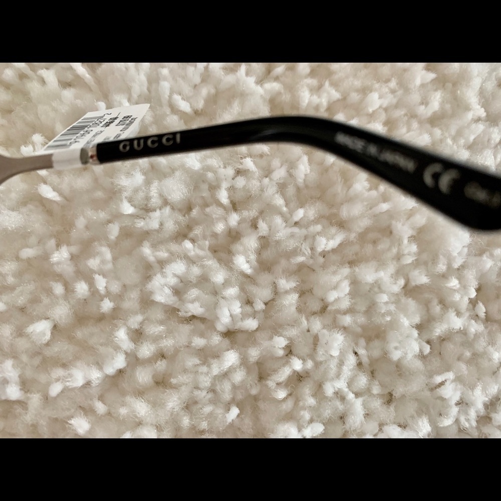 Gucci NEW sunglasses authentic - Picture 7 of 8